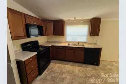 3111 Redbud Place, Lenoir, NC 28645 - Photo 6