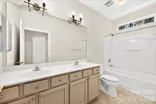 9236 Duckhorn Dr, Charlotte, NC 28277 - Photo 32