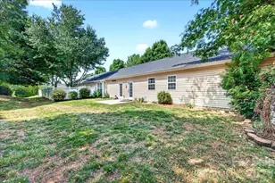 9236 Duckhorn Dr, Charlotte, NC 28277 - Photo 38