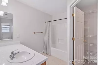 9207 Amy Drive, Charlotte, NC 28213 - Photo 14