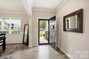 106 Hollywood Ct, Troutman, NC 28166 - Photo 4