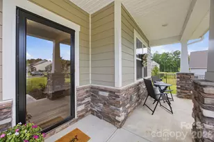 106 Hollywood Ct, Troutman, NC 28166 - Photo 34