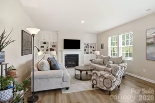 106 Hollywood Ct, Troutman, NC 28166 - Photo 14