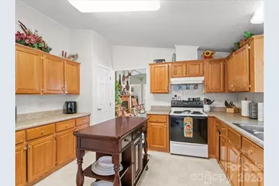 98 Cardinal Lane, Burnsville, NC 28714 - Photo 8