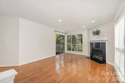 2516 Cranbrook Lane #9, Charlotte, NC 28207 - Photo 2