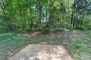 1100 Franklin Thomas Pl, Charlotte, NC 28214 - Photo 10