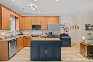 62 Robin Ln, Waynesville, NC 28786 - Photo 8
