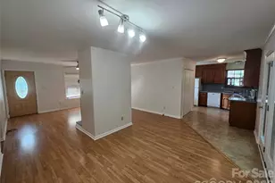 1926 Pinevalley Rd, Rock Hill, SC 29732 - Photo 4