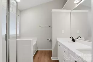 13114 Woodland Farm Dr, Charlotte, NC 28215 - Photo 4