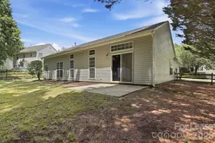 13114 Woodland Farm Dr, Charlotte, NC 28215 - Photo 28