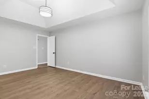 13114 Woodland Farm Dr, Charlotte, NC 28215 - Photo 16
