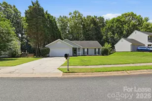 13114 Woodland Farm Dr, Charlotte, NC 28215 - Photo 34