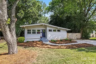 1338 Edgewater Dr, Charlotte, NC 28210 - Photo 1