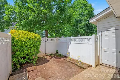6414 Mallard View Lane, Charlotte, NC 28269 - Photo 28
