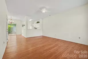 6414 Mallard View Ln, Charlotte, NC 28269 - Photo 6