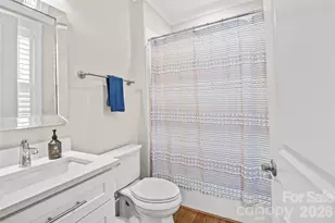 1923 Hamorton Pl, Charlotte, NC 28205 - Photo 16