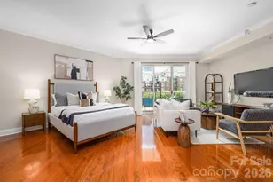300 W 5th St, Charlotte, NC 28202 - Photo 10