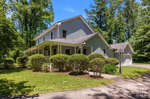 1064 Maplewood Ct, Hendersonville, NC 28791 - Photo 2