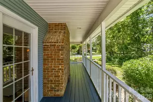 1064 Maplewood Ct, Hendersonville, NC 28791 - Photo 8