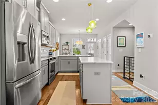 2103 Isom St, Charlotte, NC 28208 - Photo 8