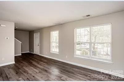 1418 Peach Park Lane, Charlotte, NC 28216 - Photo 4