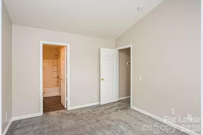 1418 Peach Park Lane, Charlotte, NC 28216 - Photo 6