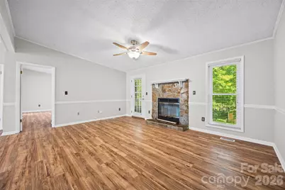 11230 Mallard Crossing Drive, Charlotte, NC 28262 - Photo 10
