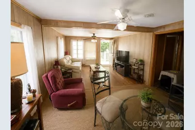 312 S Miller Avenue, Statesville, NC 28677 - Photo 2