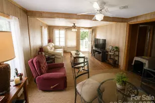312 S Miller Ave, Statesville, NC 28677 - Photo 2