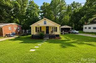 312 S Miller Ave, Statesville, NC 28677 - Photo 1