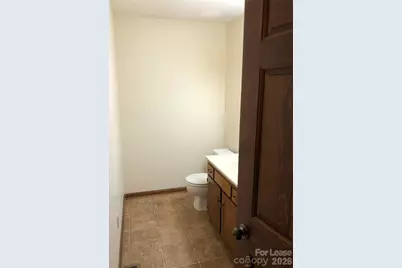 107 Hillcrest Drive, Lincolnton, NC 28092 - Photo 8