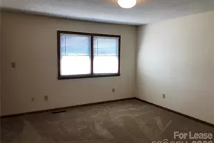 107 Hillcrest Dr, Lincolnton, NC 28092 - Photo 6
