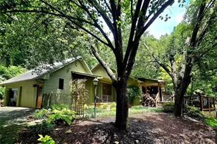 18 Rollingwood Rd, Asheville, NC 28805 - Photo 1