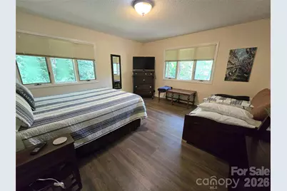 18 Rollingwood Road, Asheville, NC 28805 - Photo 14