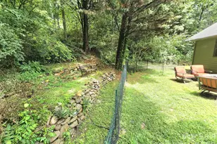 18 Rollingwood Rd, Asheville, NC 28805 - Photo 32