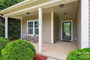 116 Water Ski Dr, Statesville, NC 28677 - Photo 2