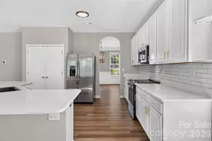236 Glennallen Rd, Mooresville, NC 28115 - Photo 6