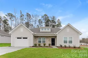 4406 Mountain Island Dr, Charlotte, NC 28214 - Photo 2