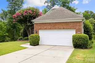 56122 Finches Ct, Fort Mill, SC 29707 - Photo 2