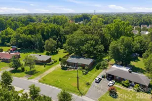 3800 Arvin Dr, Charlotte, NC 28269 - Photo 42