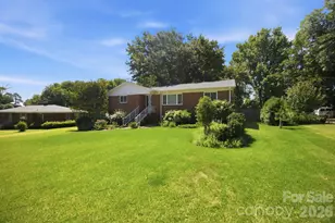 3800 Arvin Dr, Charlotte, NC 28269 - Photo 40