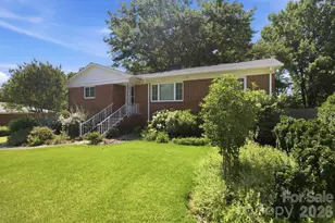 3800 Arvin Dr, Charlotte, NC 28269 - Photo 38