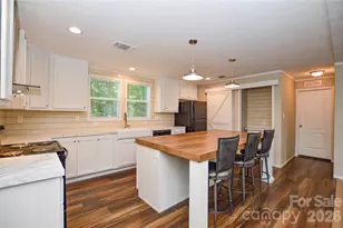 207 Pinehaven Dr, New London, NC 28127 - Photo 6