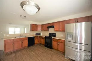 9527 Hanberry Blvd, Charlotte, NC 28213 - Photo 6