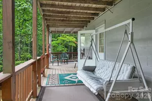 108 Easy St, Cedar Mountain, NC 28718 - Photo 36