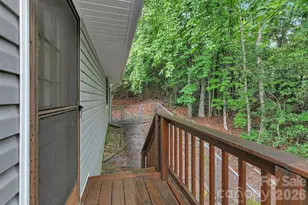 108 Easy St, Cedar Mountain, NC 28718 - Photo 4