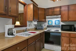 108 Easy St, Cedar Mountain, NC 28718 - Photo 20