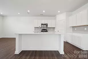 2938 31st St NE, Hickory, NC 28601 - Photo 12