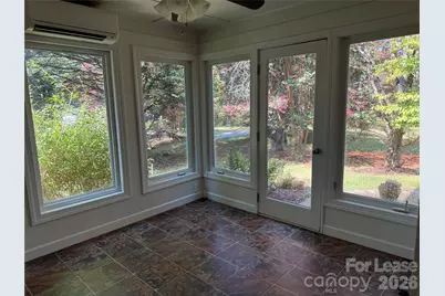 2705 N Center Street #26, Hickory, NC 28601 - Photo 14