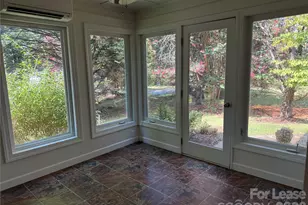 2705 N Center St, Hickory, NC 28601 - Photo 14